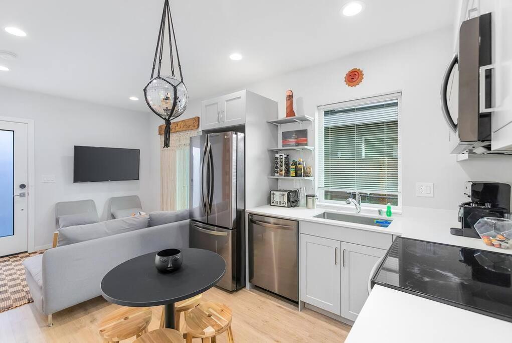 The Sweetest Suite - 91 Walkscore! Seattle Luaran gambar