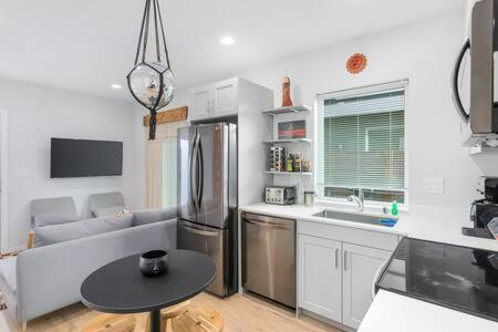 The Sweetest Suite - 91 Walkscore! Seattle Luaran gambar